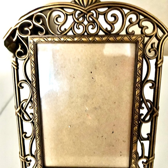 Charming metal 5x7 vintage frame - Picture 1 of 5